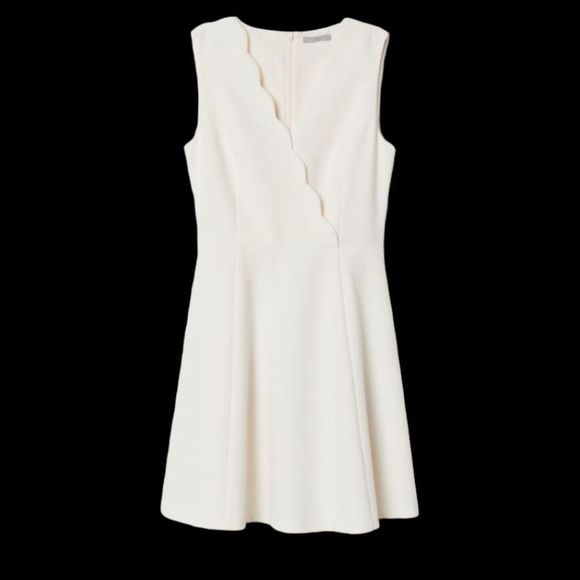 H&M Dresses & Skirts - H&M Scalloped V-Neck White/Cream Dress Bridal Shower Size 4